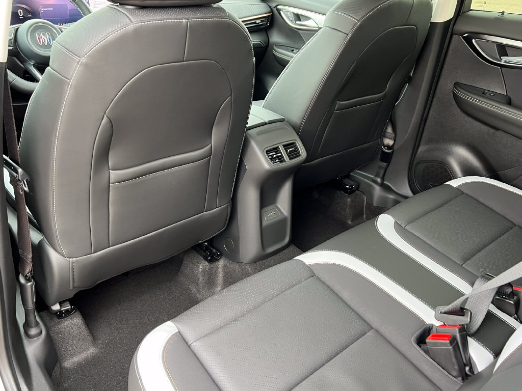 New 2026 Buick Envision Sport Touring AWD/4WD image 35