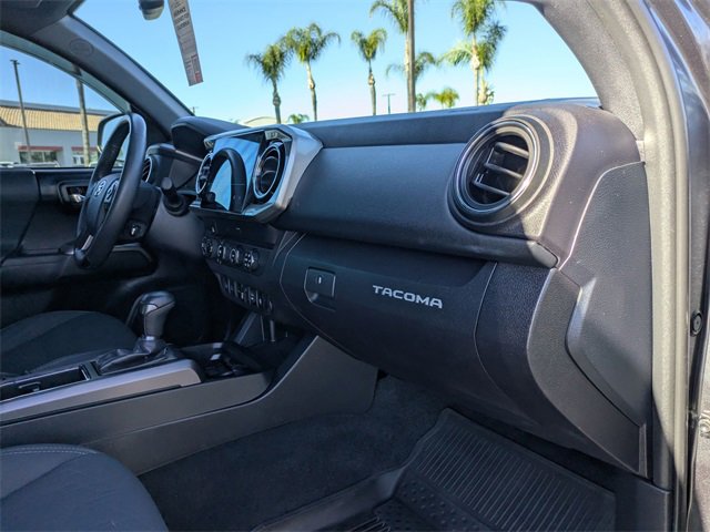 Used 2019 Toyota Tacoma TRD Off-Road image 21