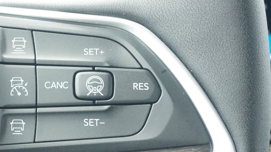 New 2026 Jeep Grand Cherokee Limited image 35