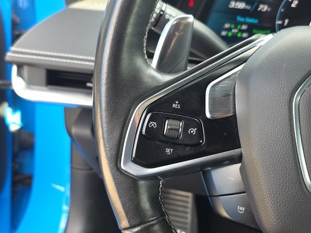Used 2023 Chevrolet Corvette Stingray Coupe w/ 1LT RWD image 18