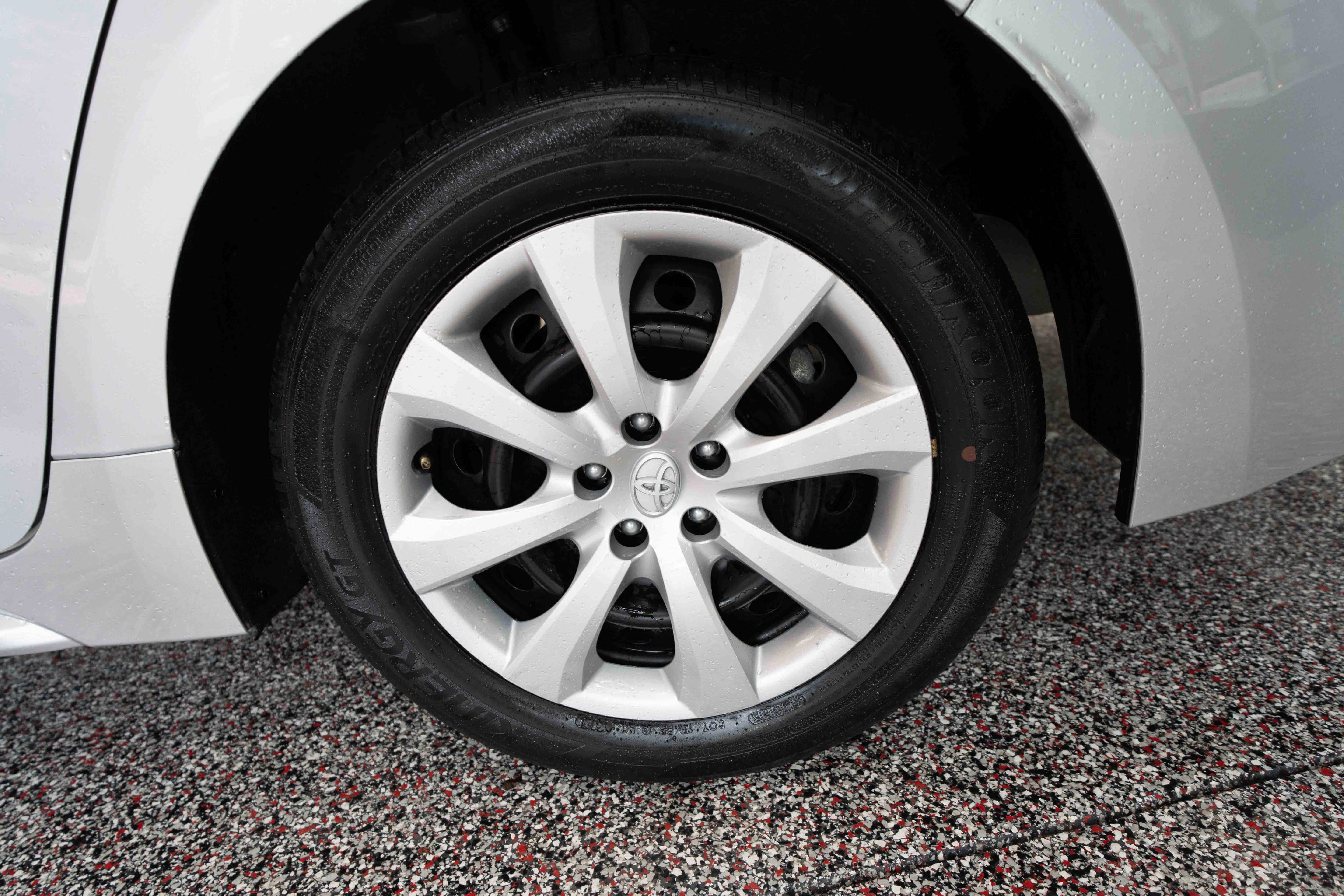 Used 2023 Toyota Corolla LE image 28