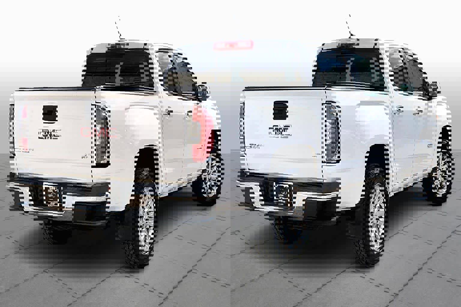 Used 2016 GMC Canyon SLT w/ Driver Alert Package image 13