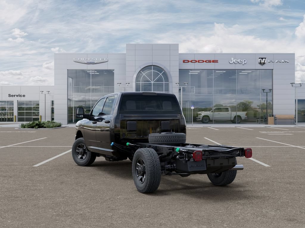 New 2026 RAM 3500 Tradesman AWD/4WD video 3
