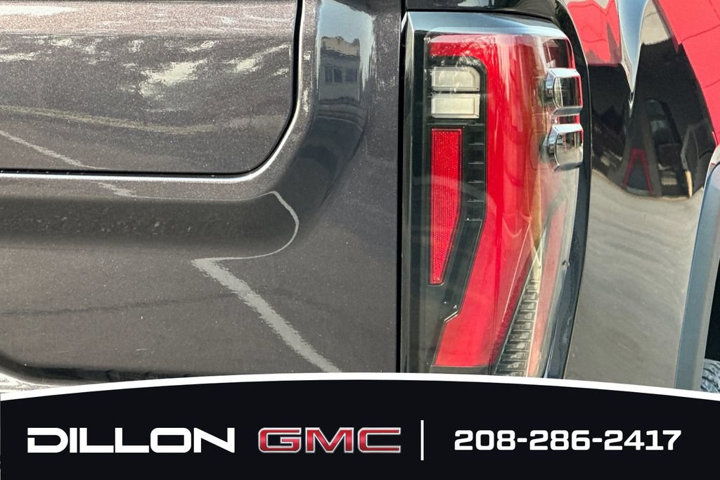 Used 2025 GMC Sierra 2500 AT4 w/ AT4 Premium Plus Package AWD/4WD image 24