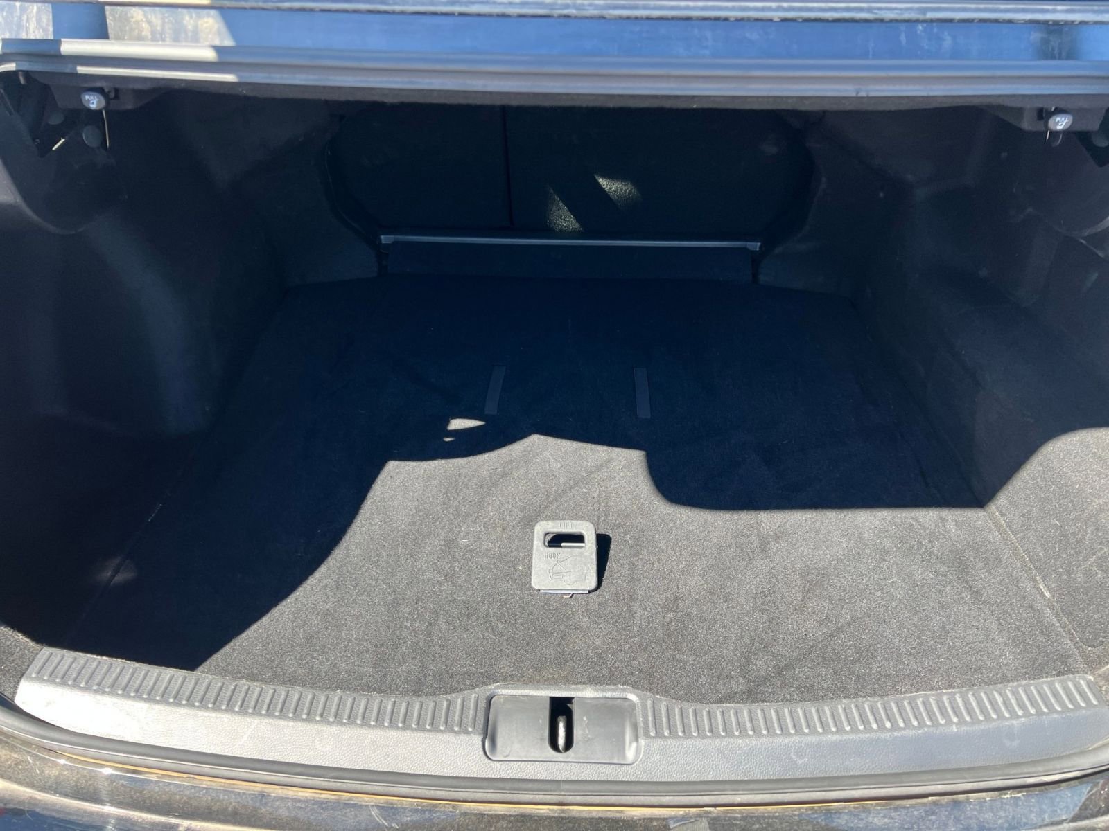 Used 2025 Toyota Crown XLE image 35