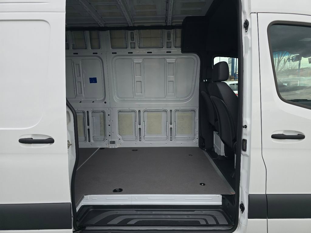 New 2025 Mercedes-Benz Sprinter 3500 image 18
