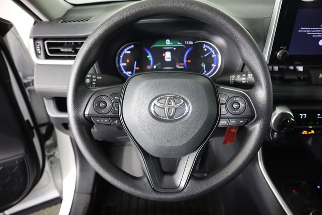 Used 2025 Toyota RAV4 LE image 34
