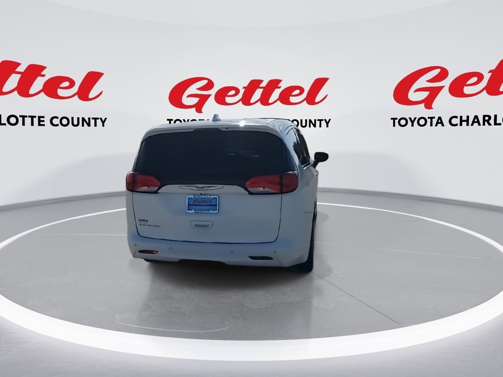 Used 2019 Chrysler Pacifica LX image 7