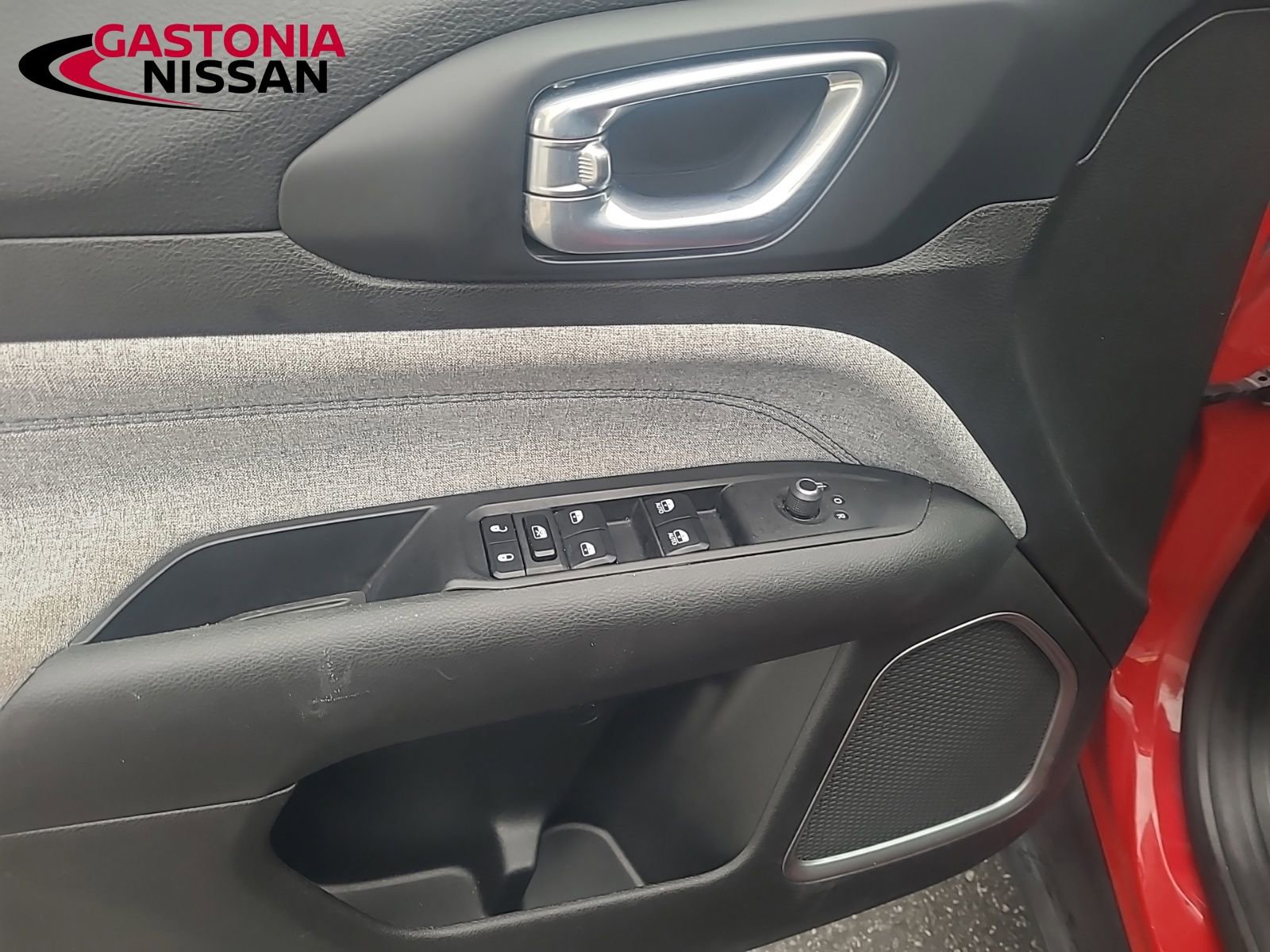 Used 2024 Jeep Compass Latitude image 48