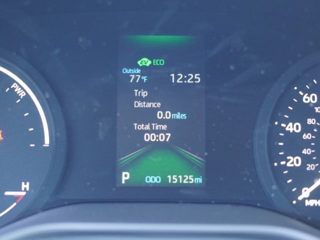 Certified 2024 Toyota Sienna LE image 40