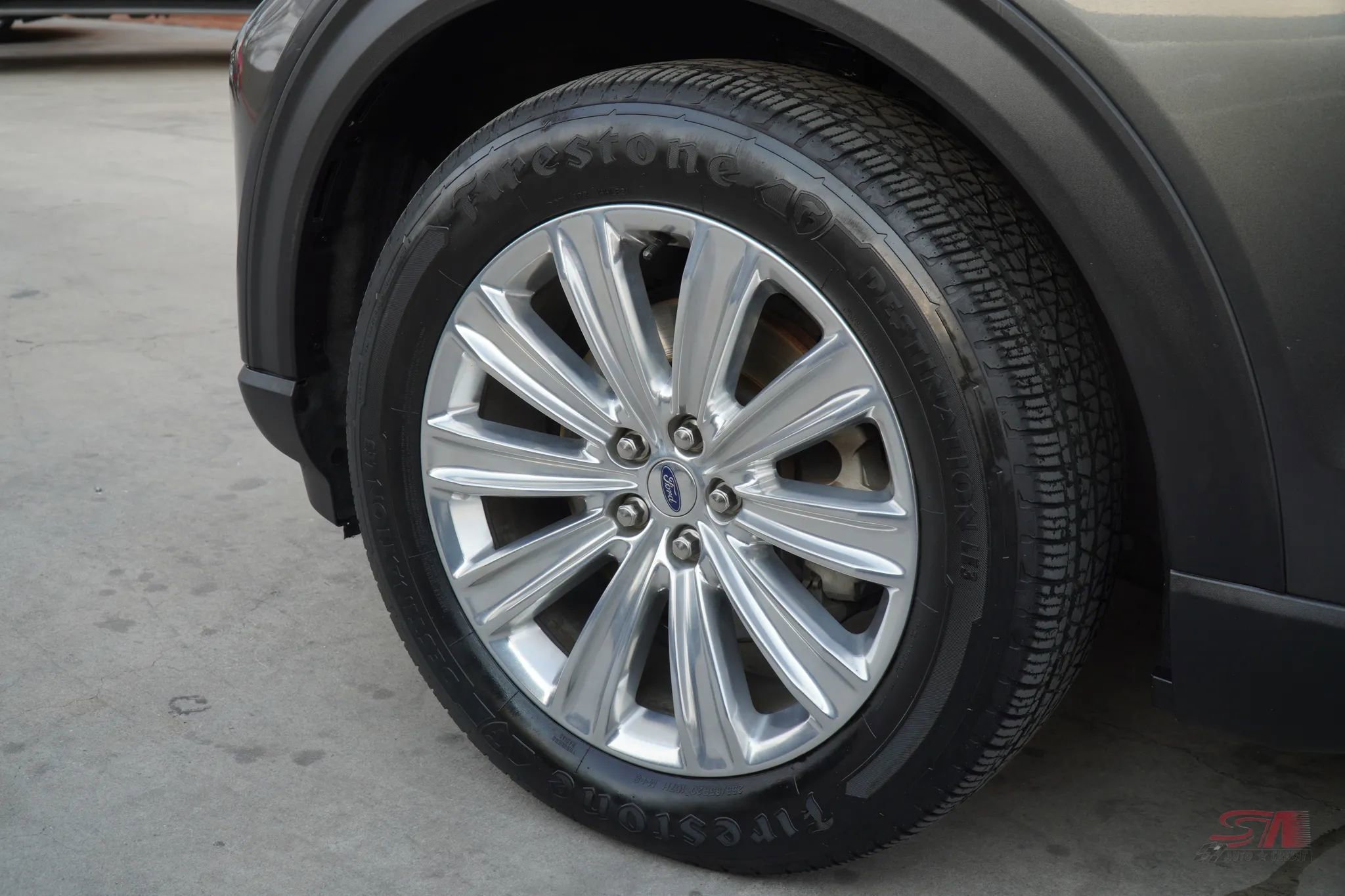 Used 2020 Ford Explorer Limited w/ Class III Trailer Tow Package image 9