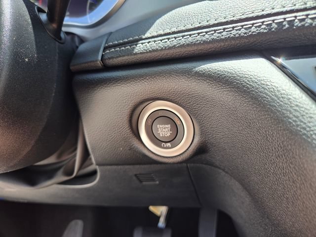 New 2027 Chrysler Pacifica Select FWD image 25