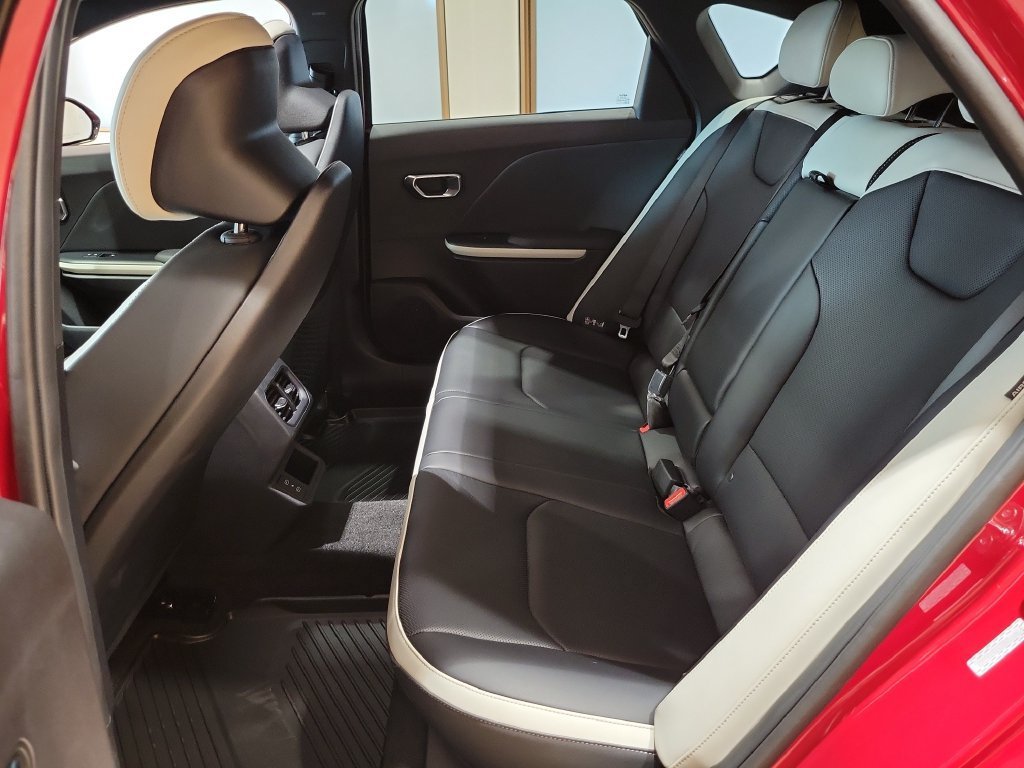 New 2026 Kia K4 GT-Line Turbo FWD image 14