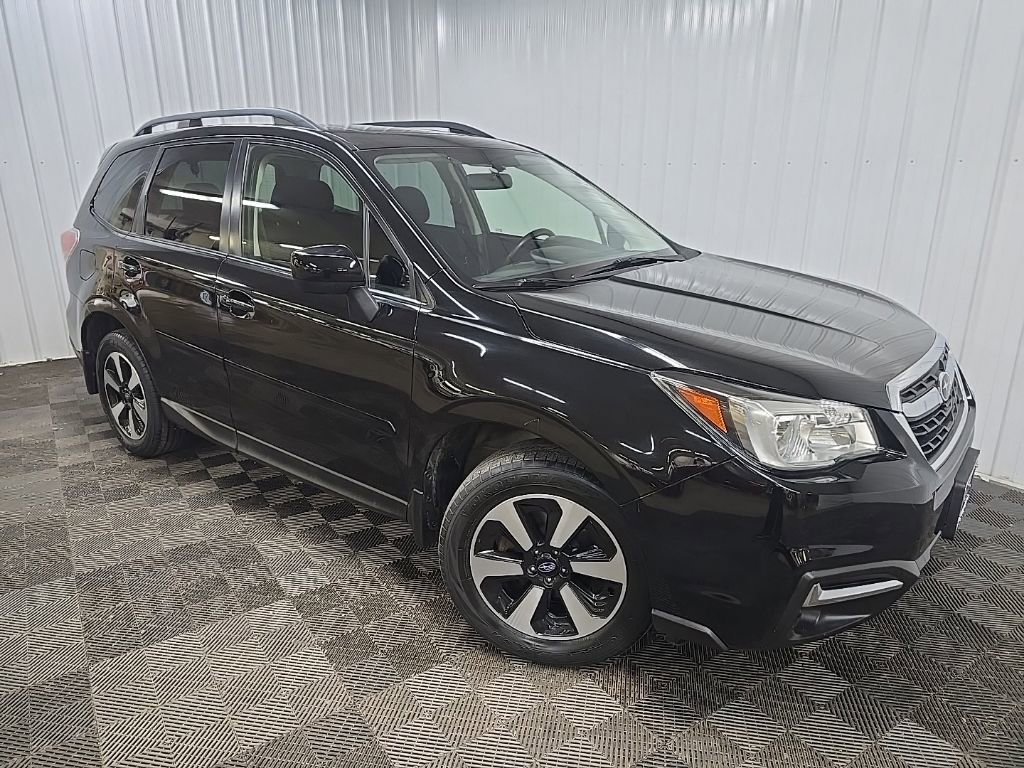 Used 2018 Subaru Forester 2.5i Premium w/ All-Weather Package AWD/4WD image 7
