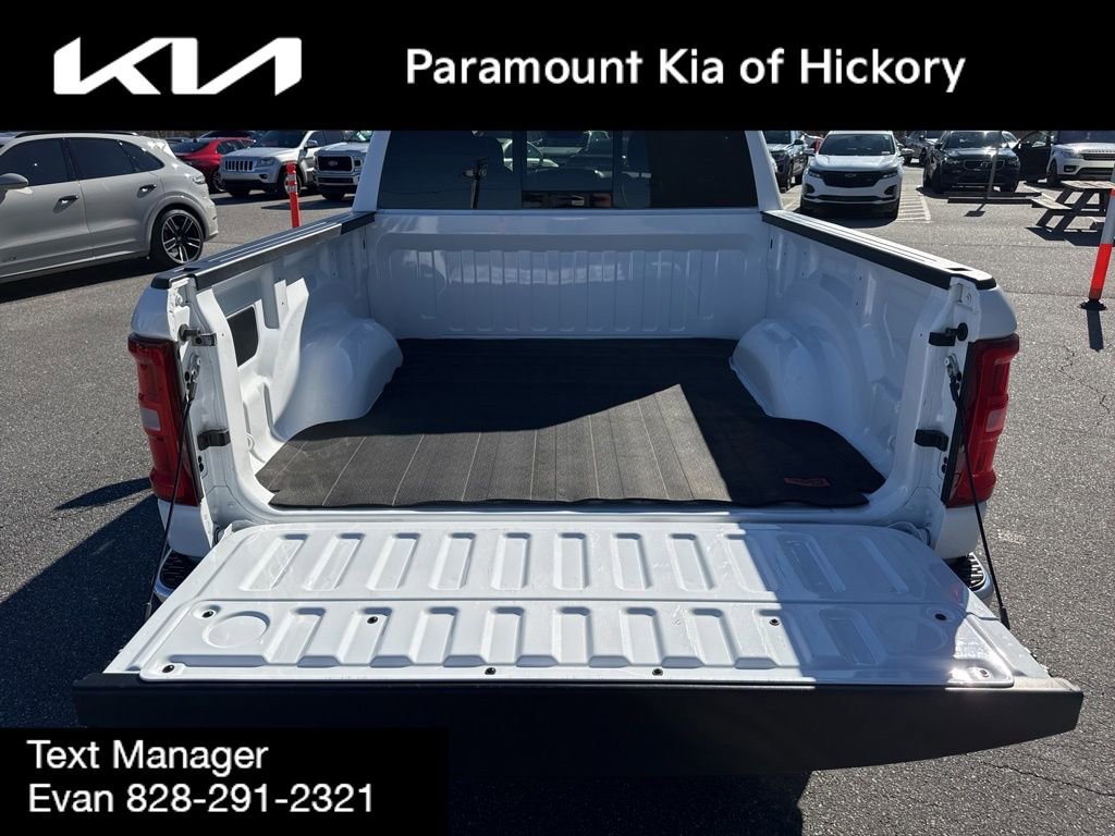 Used 2025 RAM 1500 Big Horn image 13