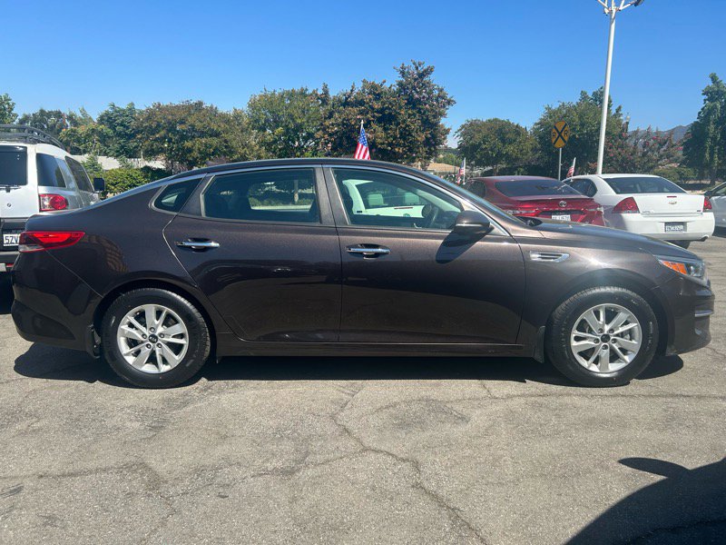 Used 2018 Kia Optima LX image 3