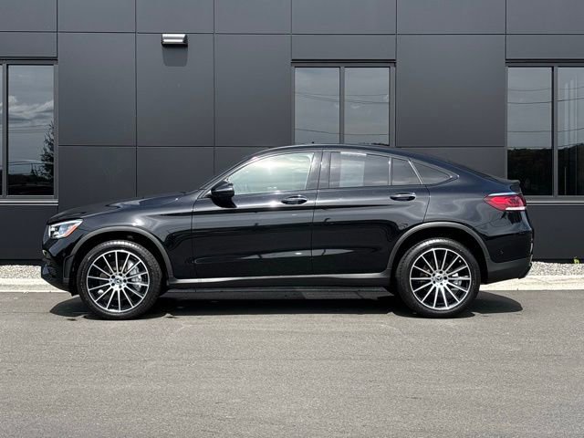 Used 2023 Mercedes-Benz GLC 300 4MATIC Coupe image 4