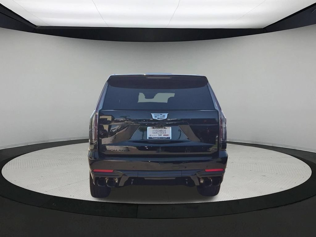 New 2026 Cadillac Escalade V w/ LPO, ONYX Package AWD/4WD image 4