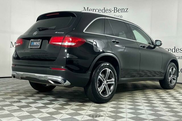 Used 2016 Mercedes-Benz GLC 300 4MATIC image 4