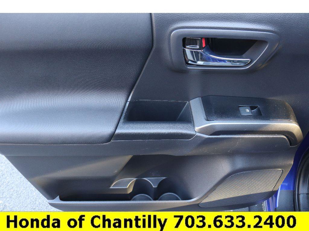 Used 2023 Toyota Tacoma TRD Off-Road image 22