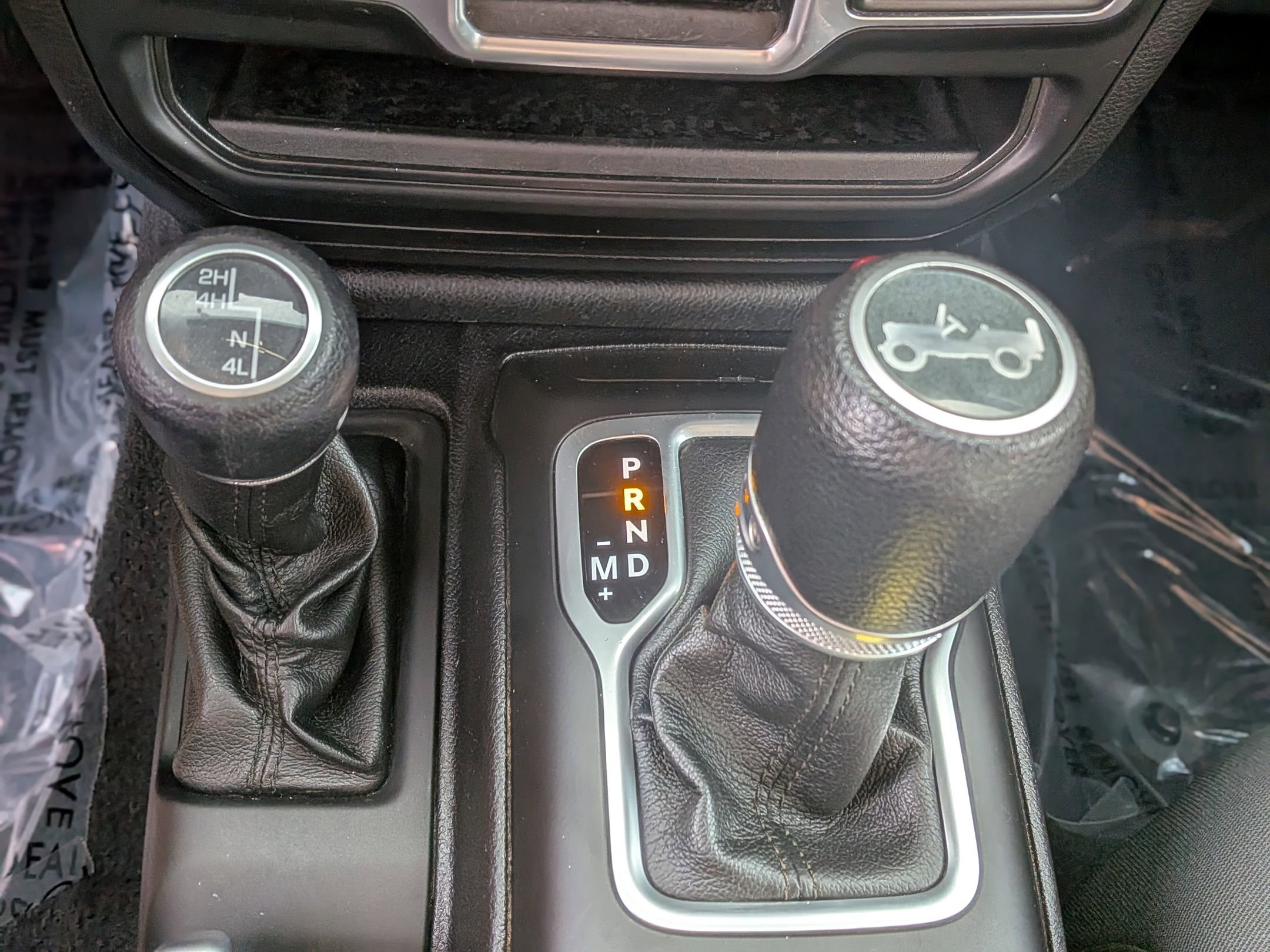 Used 2018 Jeep Wrangler Unlimited Sport image 30