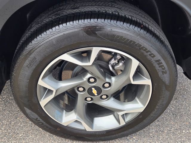Used 2024 Chevrolet Trax LT w/ Driver Confidence Package FWD image 11