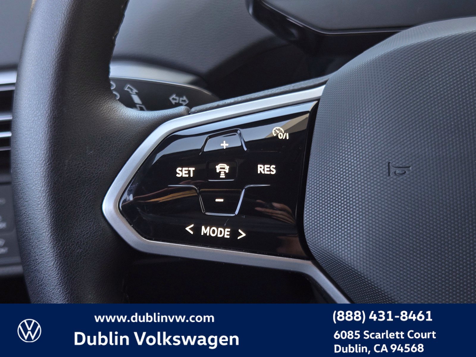 Used 2023 Volkswagen ID.4 Pro S AWD/4WD image 21