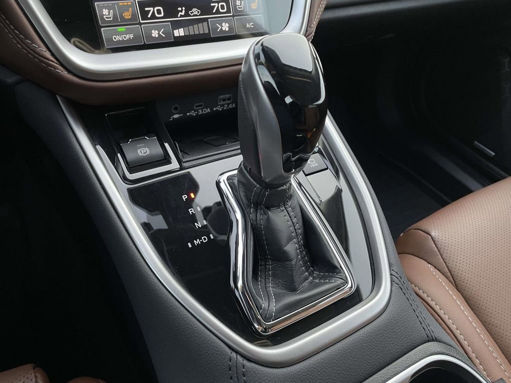 Used 2025 Subaru Outback Touring XT image 20