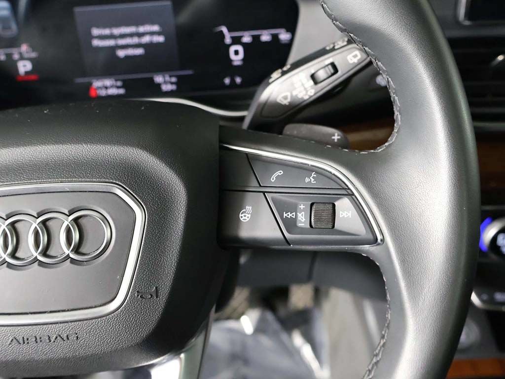 Used 2023 Audi Q5 2.0T Premium Plus w/ Premium Plus Package AWD/4WD image 44