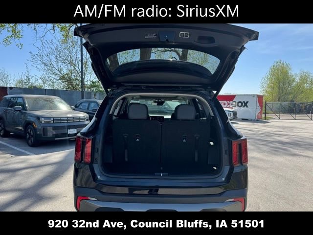 Used 2024 Kia Sorento X-Line EX AWD/4WD image 12