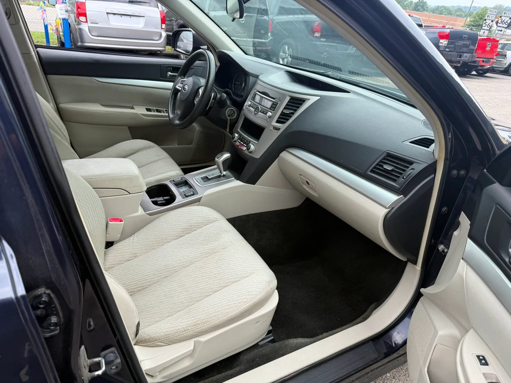 Used 2012 Subaru Legacy 2.5i w/ Alloy Wheel Pkg AWD/4WD image 12