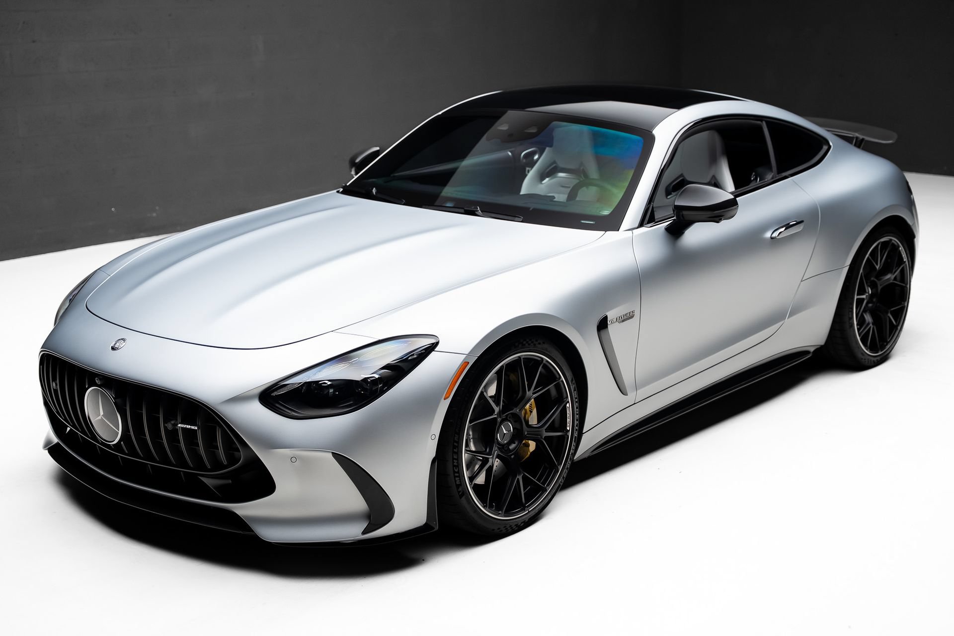 Used 2025 Mercedes-Benz AMG GT 63 image 5