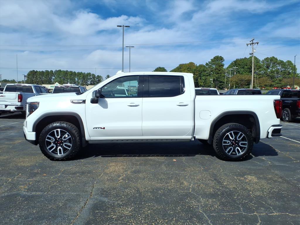 Used 2023 GMC Sierra 1500 AT4 w/ AT4 Premium Package