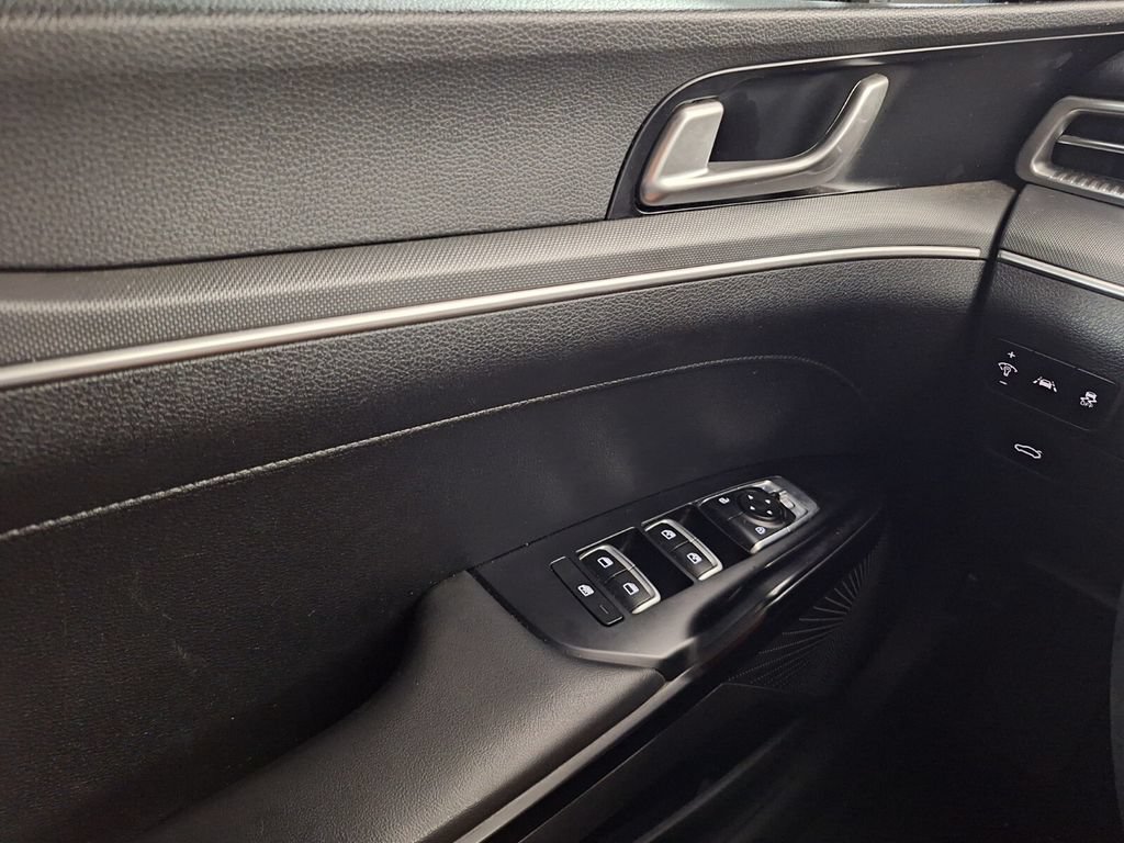 Used 2023 Kia K5 GT-Line FWD image 19