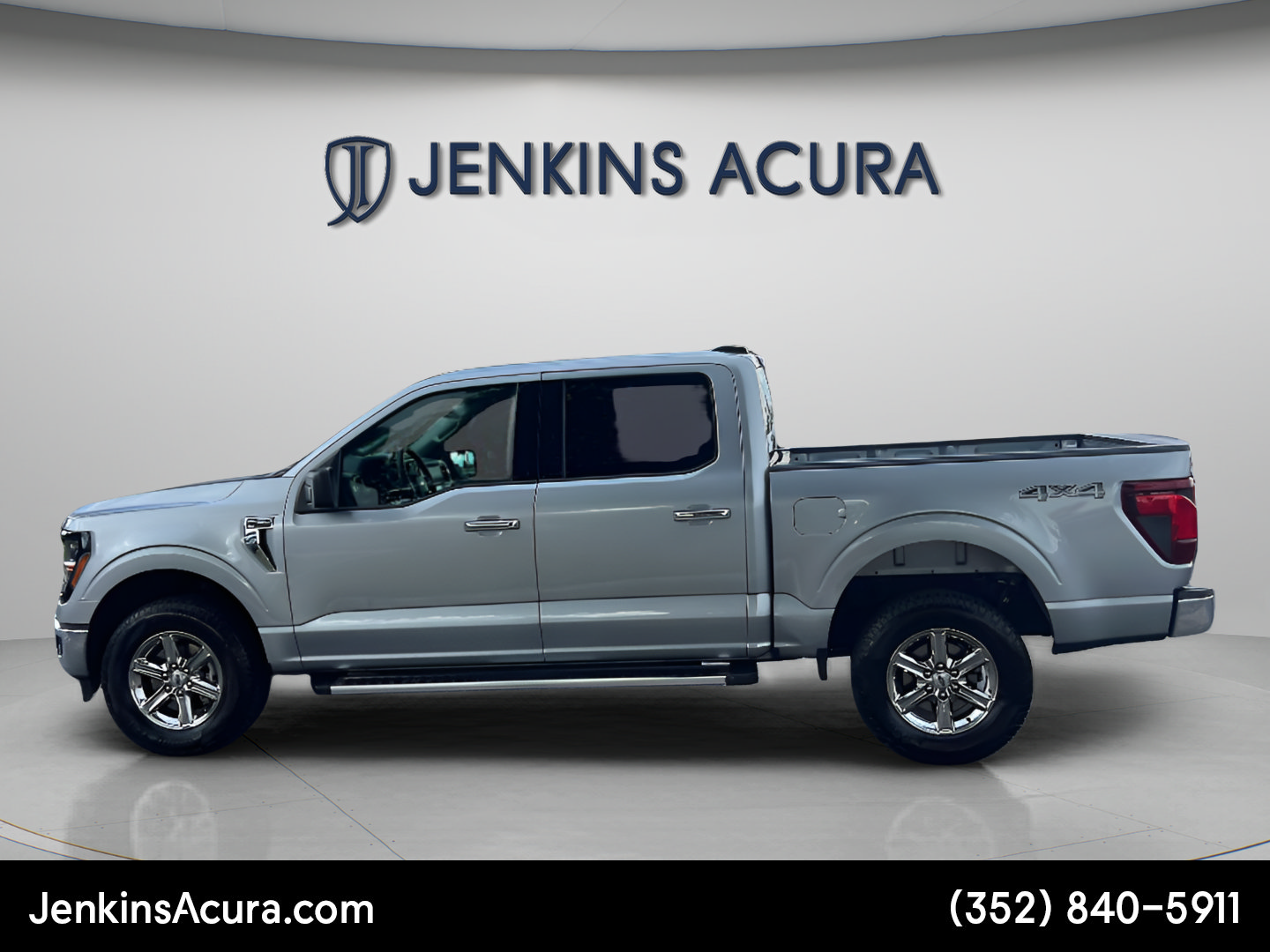 Used 2025 Ford F150 XLT w/ Equipment Group 301A Standard AWD/4WD image 6