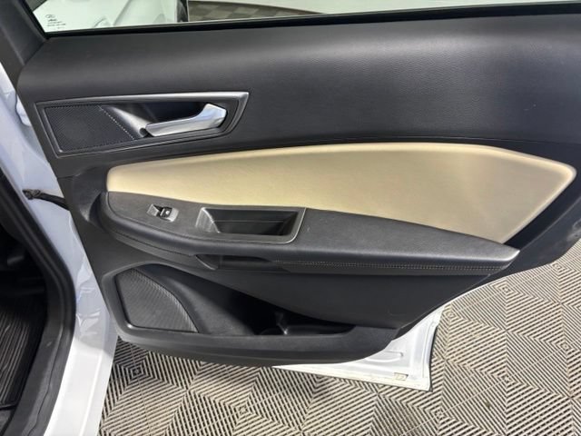 Used 2024 Ford Edge SE AWD/4WD image 25