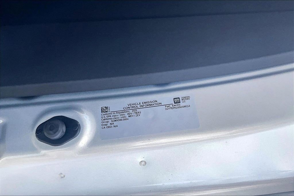 Certified 2025 Cadillac Escalade IQ Sport 2 image 31