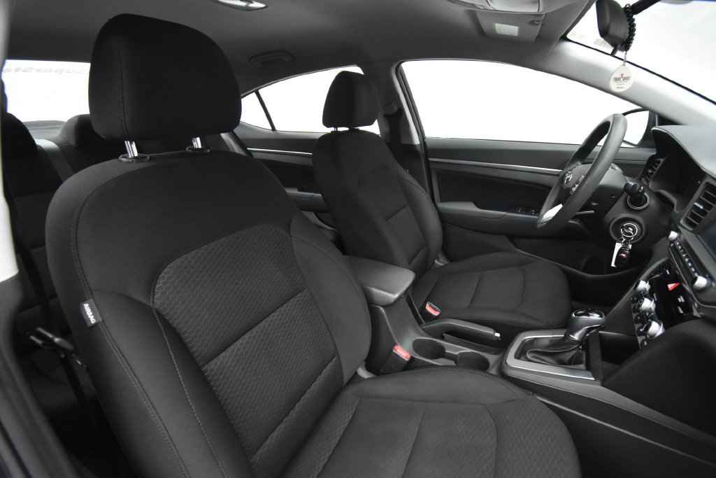 Used 2020 Hyundai Elantra SEL w/ Cargo Package (C1) FWD image 13
