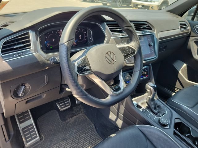 Used 2022 Volkswagen Tiguan SEL R-Line AWD/4WD image 22