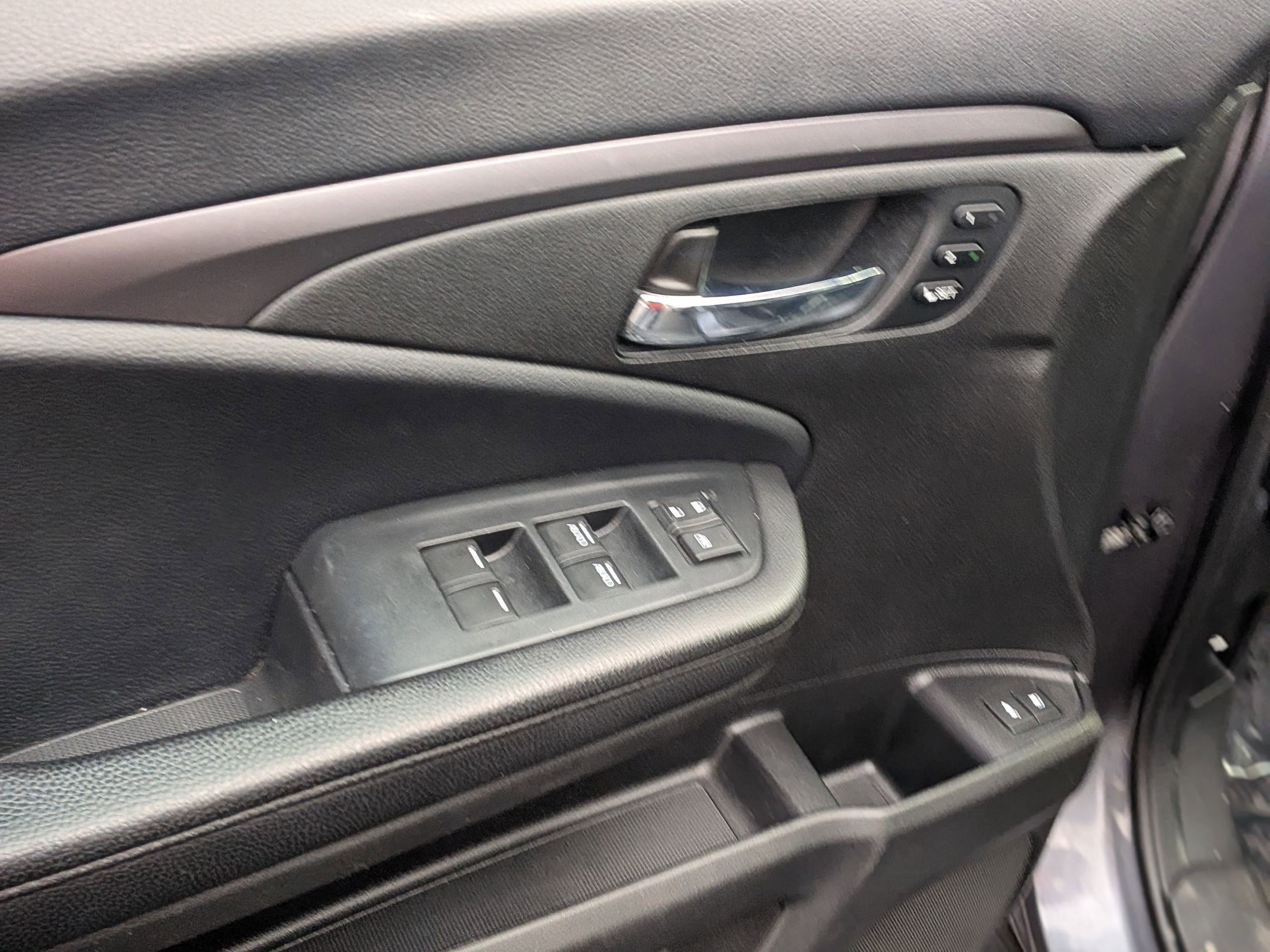 Used 2022 Honda Pilot Special Edition image 15