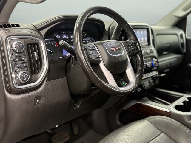 Used 2021 GMC Sierra 1500 SLT w/ SLT Premium Plus Package AWD/4WD image 9
