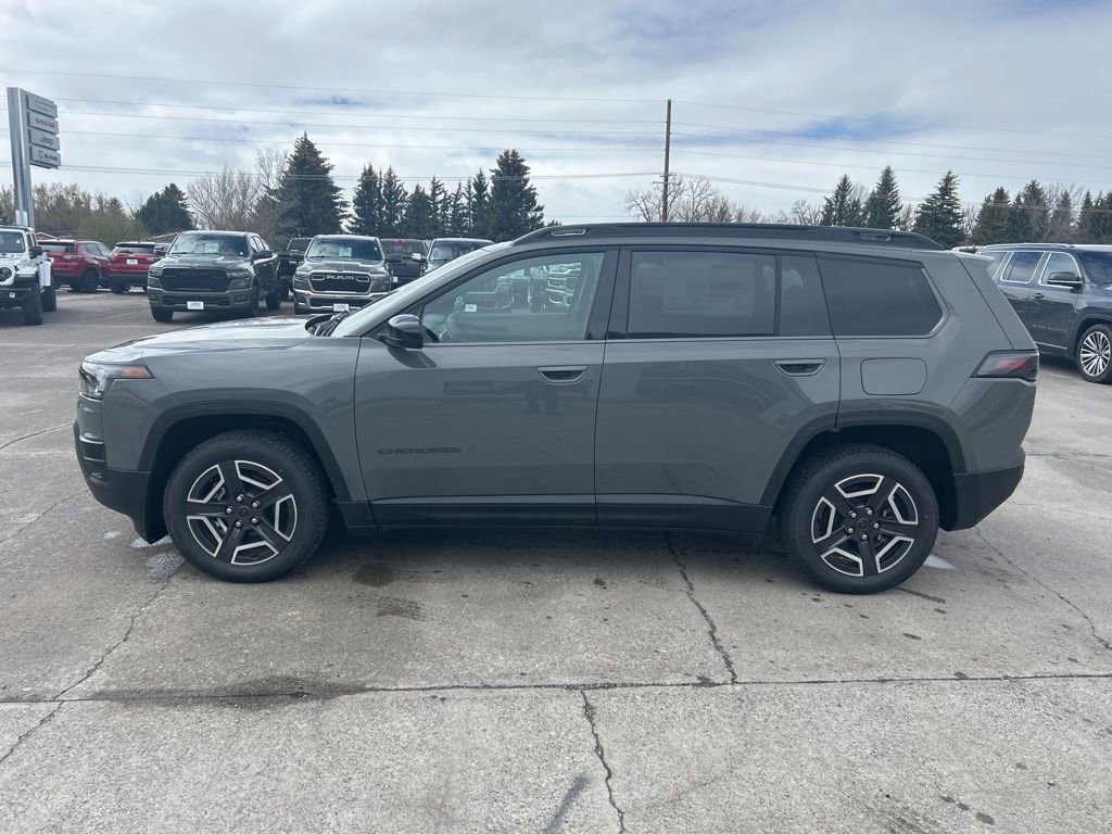New 2026 Jeep Cherokee Laredo image 3