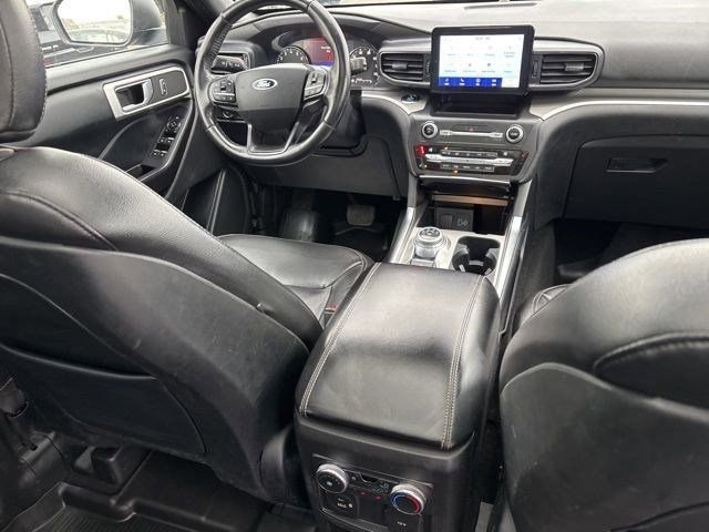 Used 2020 Ford Explorer XLT w/ Equipment Group 202A image 43