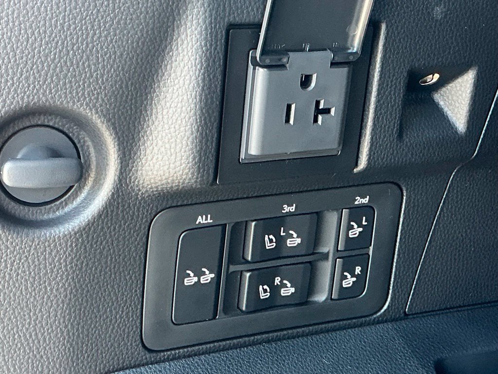 New 2026 Lexus LX 700h Luxury w/ Appearance Package AWD/4WD image 19
