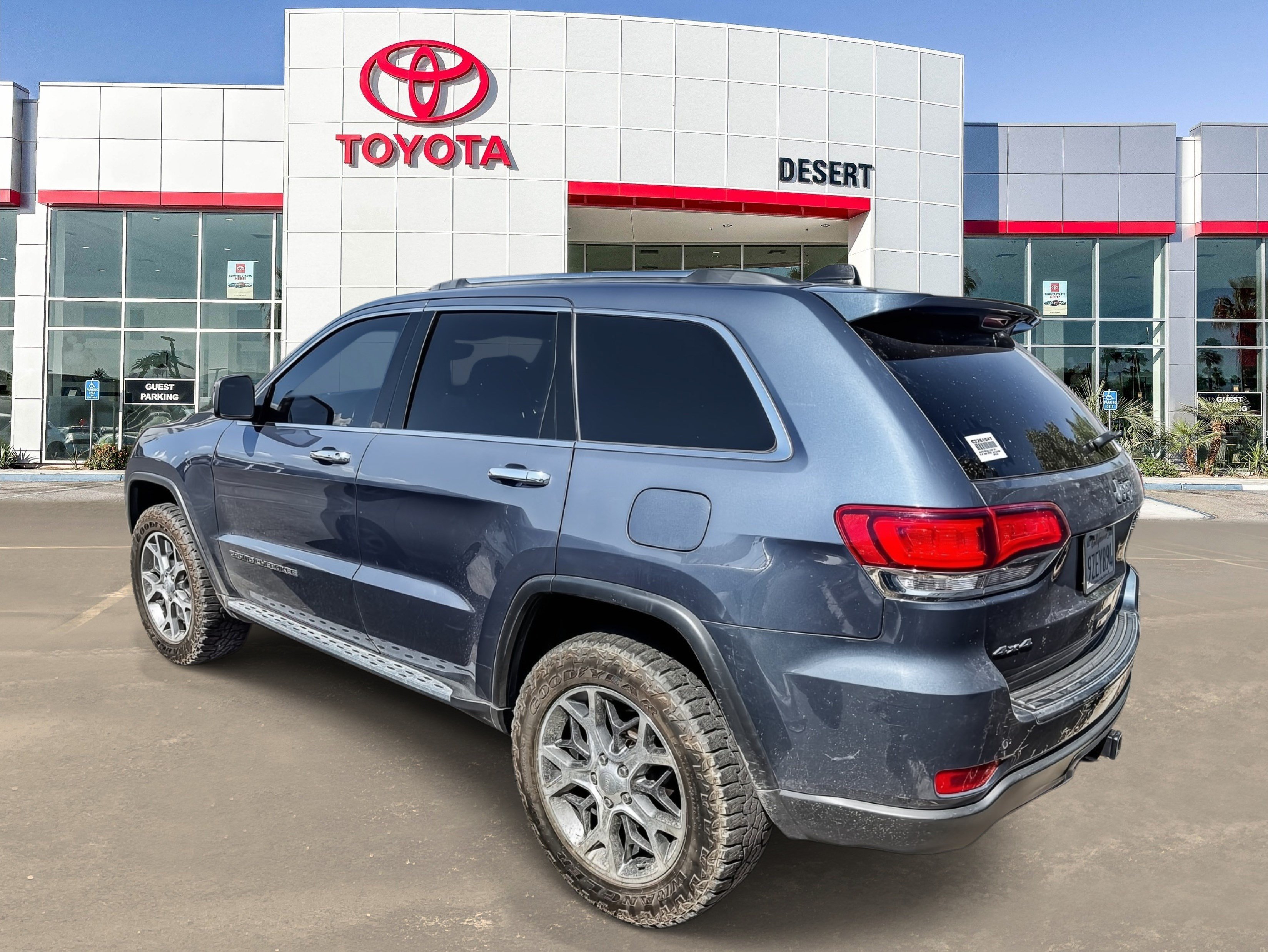 Used 2020 Jeep Grand Cherokee Limited w/ Luxury Group II AWD/4WD image 5