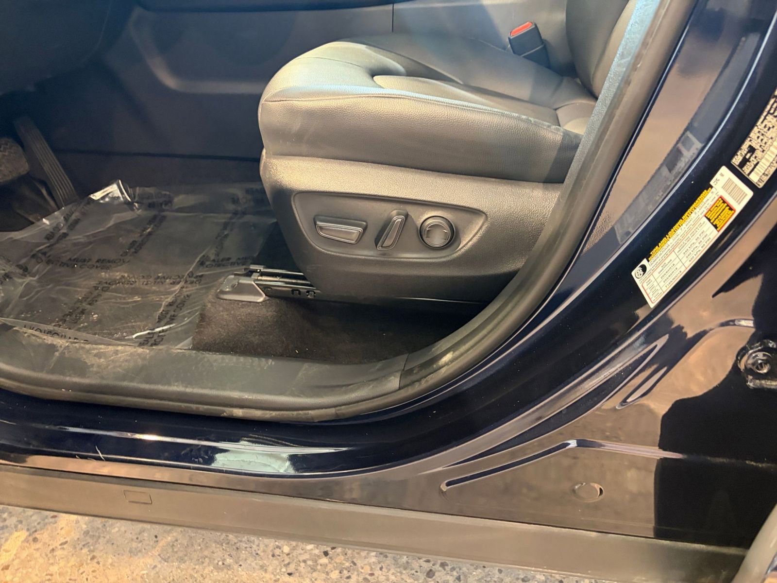 Used 2025 Toyota Grand Highlander FWD image 27