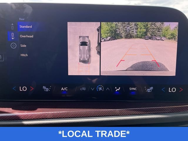 Used 2024 Chevrolet Traverse Z71 w/ Enhanced Driving Package AWD/4WD image 16
