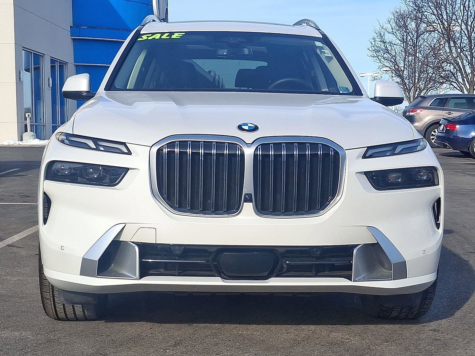 Used 2023 BMW X7 xDrive40i image 2