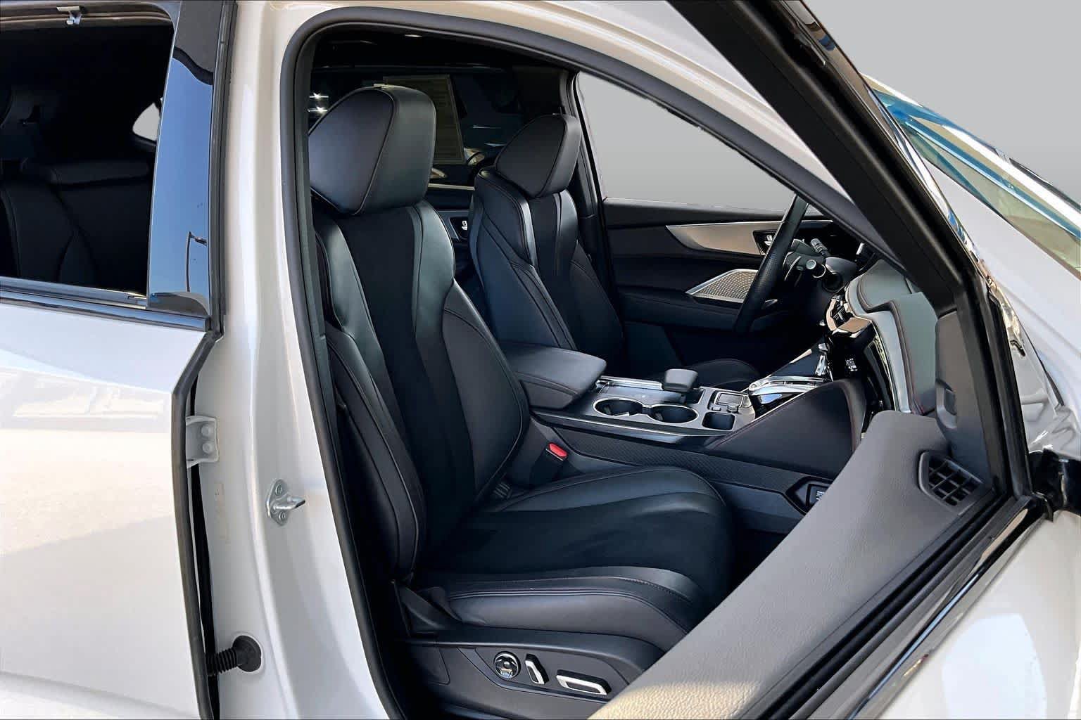 Used 2022 Acura MDX A-Spec AWD/4WD image 9