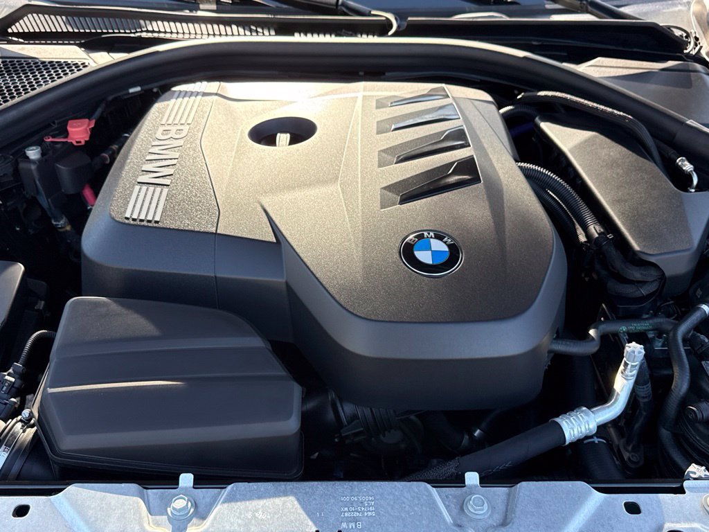 Used 2026 BMW 330i Sedan w/ Convenience Package RWD image 32